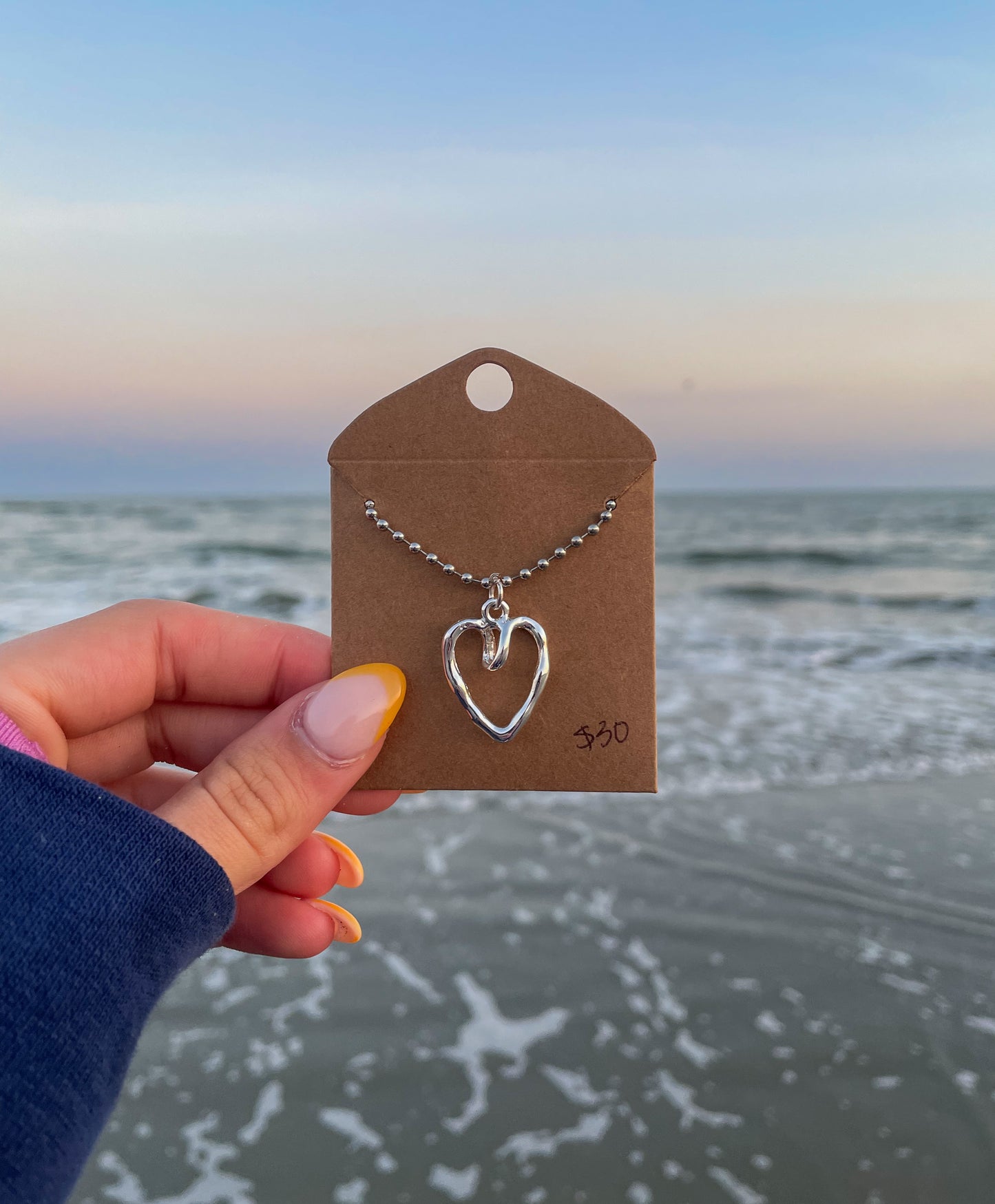 Medium silver heart
