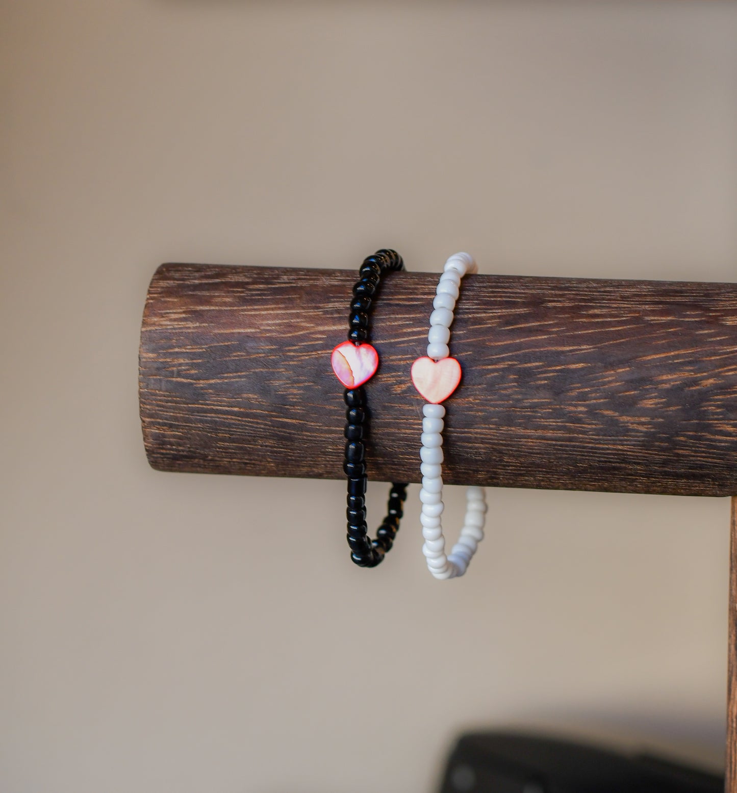 White young hearts bracelet