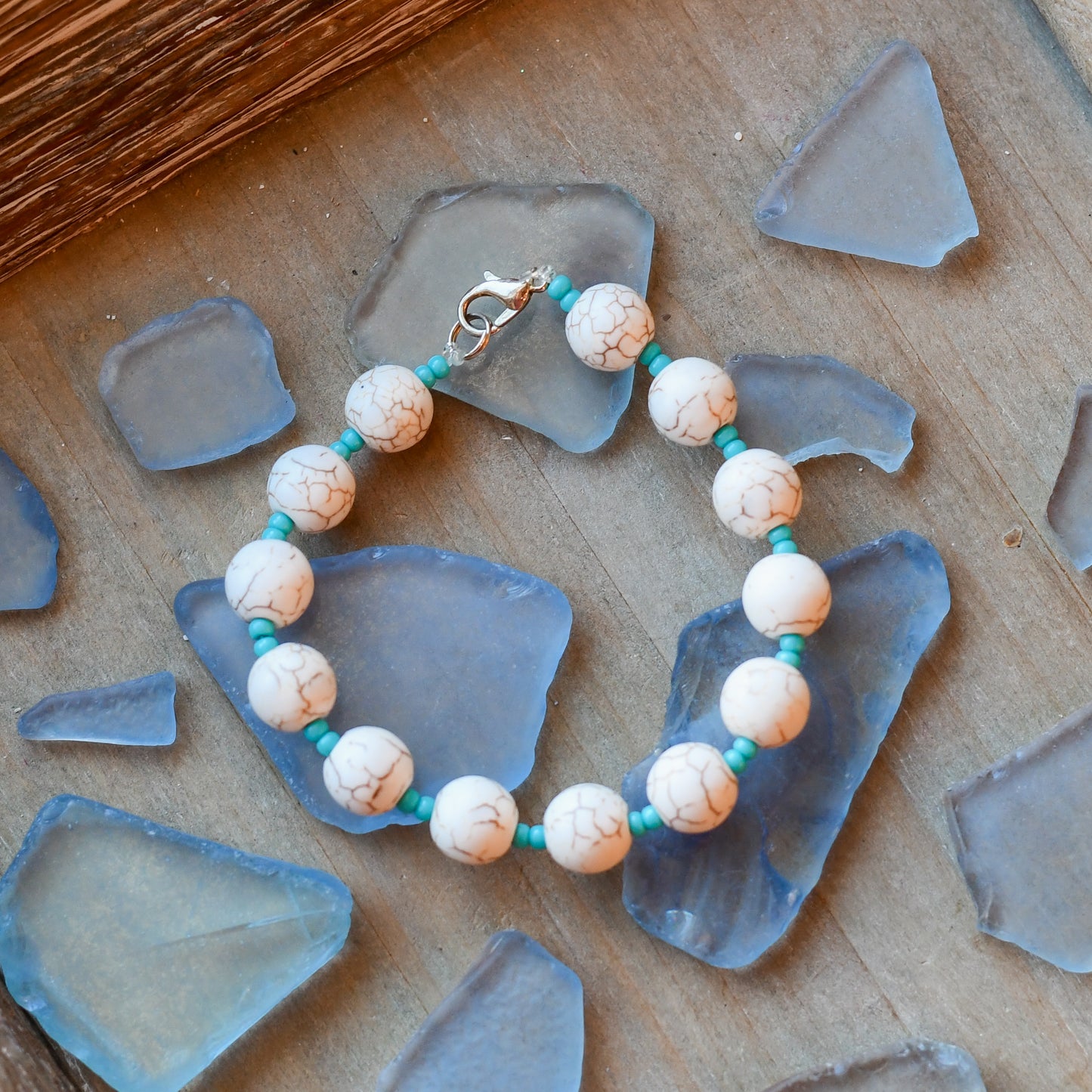 Cracked bracelet